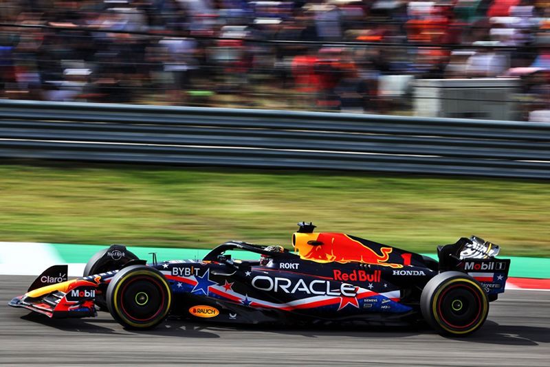 红牛车队碾压哈斯车队,佩雷兹扛起全队 红牛车队碾压哈斯车队,佩雷兹扛起全队